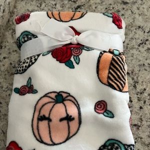 Betsey Johnson Halloween Hand Towels